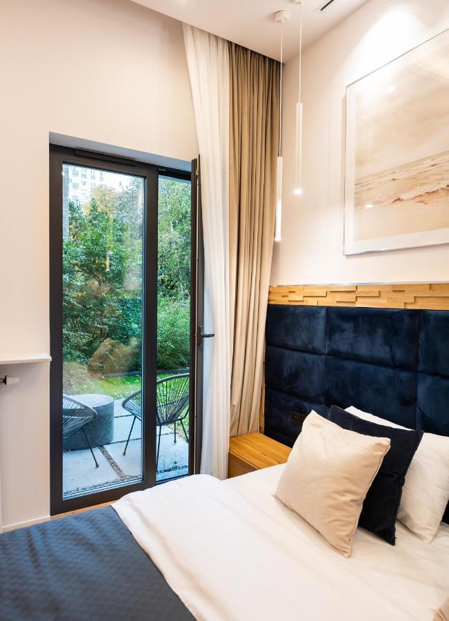 Zlota Sophisticated Apartment Warschau Exterior foto